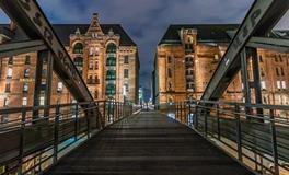 1977年属蛇人的幸运色和禁忌色