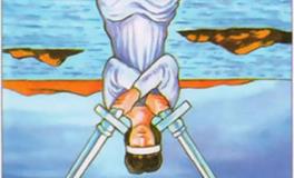 塔罗牌宝剑二逆位代表什么意思？