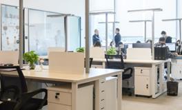 在职场上如何提升自己的桃花缘