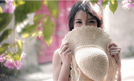 让双子座男生感动的小动作：一杯菊花茶