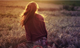 天行健君子自强不息，靠努力走上人生巅峰的星座