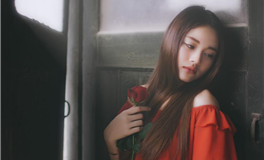 越长越清新脱俗，令男人欲罢不能的四个星座女