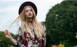 属鸡男如何助伴侣忘记前任