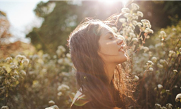 属蛇人会在哪些情境下与人锱铢必较