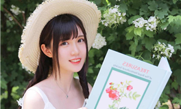 属蛇的人珍视姐妹间的深情厚谊