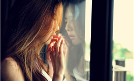 夜见假仁假义之人行善，解梦艺术中的生活智慧