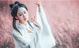 水瓶座，永远充满好奇心的探索者