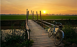 Ezoey徐佩玲每日星座运势2025年3月18日