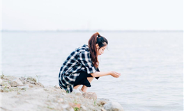 张鑫龙2025蛇年农历四月十二生肖运势