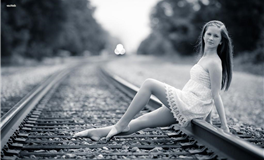 远离多嘴多舌的伴侣：选择一个沉默是金的伴侣