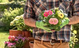 星座恋爱学：恋爱中最粘人的4个星座男