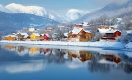 小雪飘洒：清寒之中，岁月静好