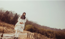 月亮在现代社会的崩塌：现代社会中的焦虑与不安之源