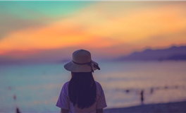 平时待人很温柔，内心却很叛逆的星座女